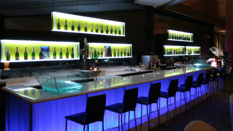 Cocktail Culture Evolution: From Speakeasies to Craft Cocktails - The ...